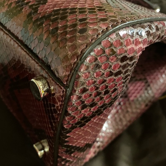 Authentic Gucci snakeskin Lady lock season 43 - Picture 12 of 16